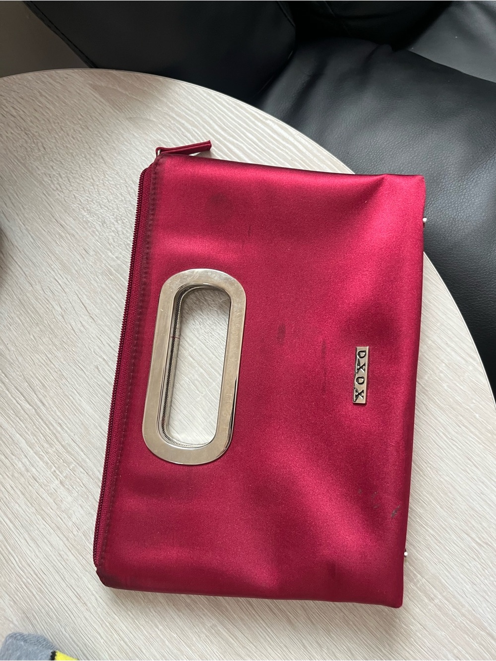 Y2K XOXO Deep Red Satin Clutch with Metal Cutout Handle - Picture 4 of 8